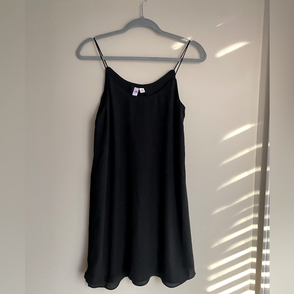 Black shift dress. Purchased from Francesca’s. Size XXS